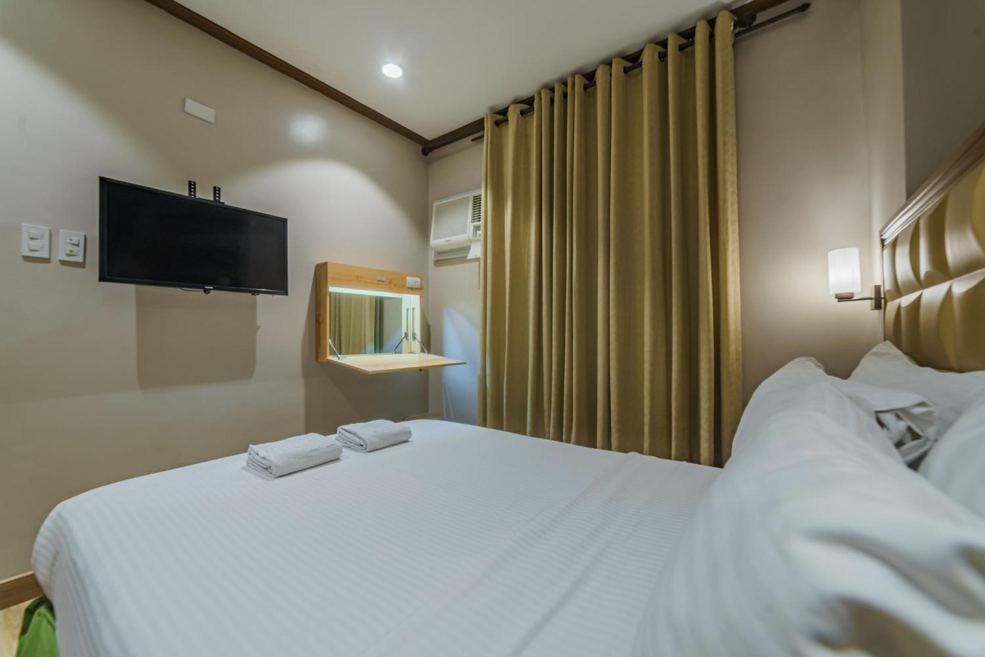 Robertson Hotel Naga  Eksteriør billede